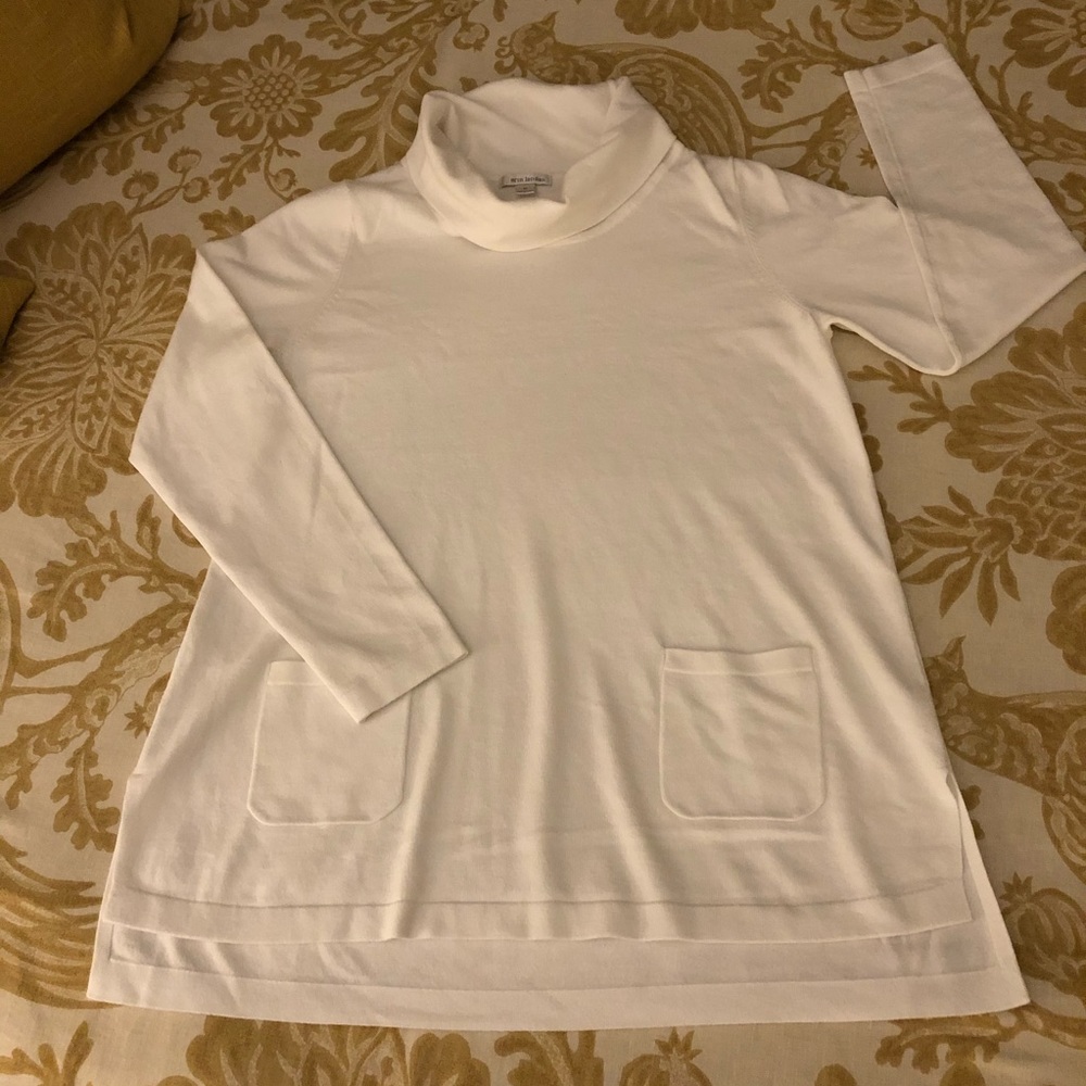 Erin London two pocket cowl neck tunic sweater